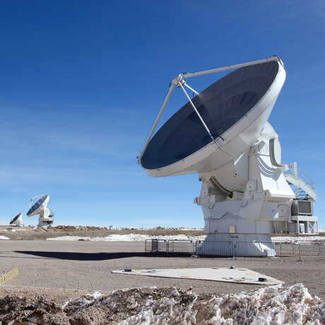 Alma radio telescopes
